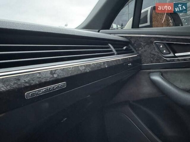 Белый Ауди Ку 7, объемом двигателя 3 л и пробегом 174 тыс. км за 39500 $, фото 62 на Automoto.ua