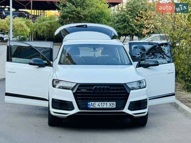 Белый Ауди Ку 7, объемом двигателя 2.97 л и пробегом 195 тыс. км за 32900 $, фото 60 на Automoto.ua