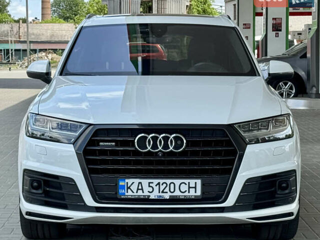 Белый Ауди Ку 7, объемом двигателя 3 л и пробегом 150 тыс. км за 47000 $, фото 6 на Automoto.ua