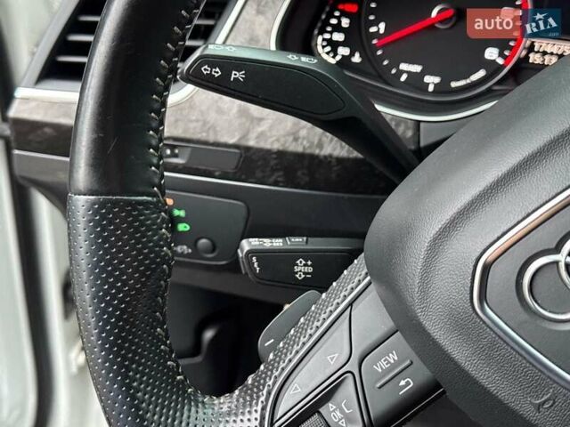 Белый Ауди Ку 7, объемом двигателя 3 л и пробегом 174 тыс. км за 39500 $, фото 36 на Automoto.ua