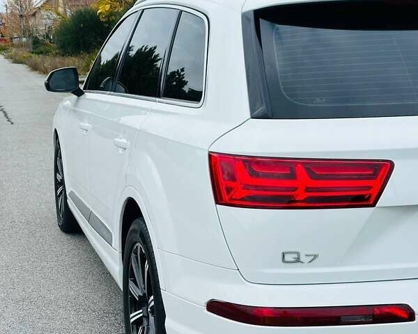 Белый Ауди Ку 7, объемом двигателя 2.97 л и пробегом 160 тыс. км за 34200 $, фото 24 на Automoto.ua