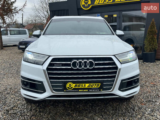 Білий Ауді Ку 7, об'ємом двигуна 3 л та пробігом 219 тис. км за 26999 $, фото 2 на Automoto.ua