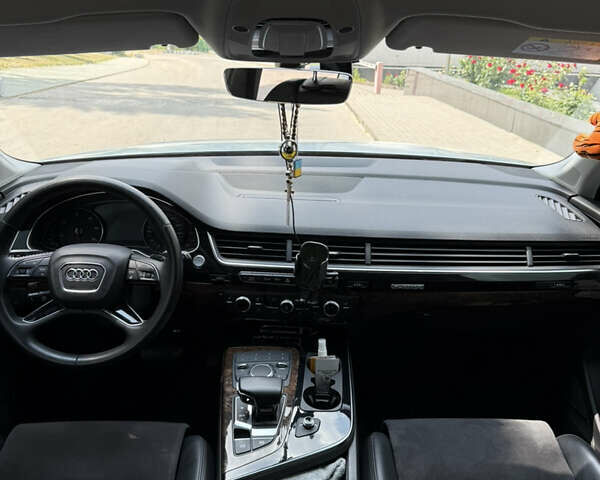 Білий Ауді Ку 7, об'ємом двигуна 2.97 л та пробігом 144 тис. км за 41000 $, фото 14 на Automoto.ua