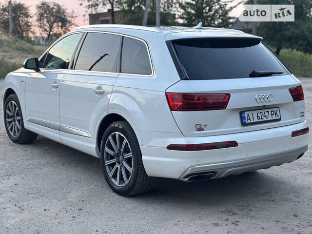 Белый Ауди Ку 7, объемом двигателя 3 л и пробегом 192 тыс. км за 26500 $, фото 4 на Automoto.ua