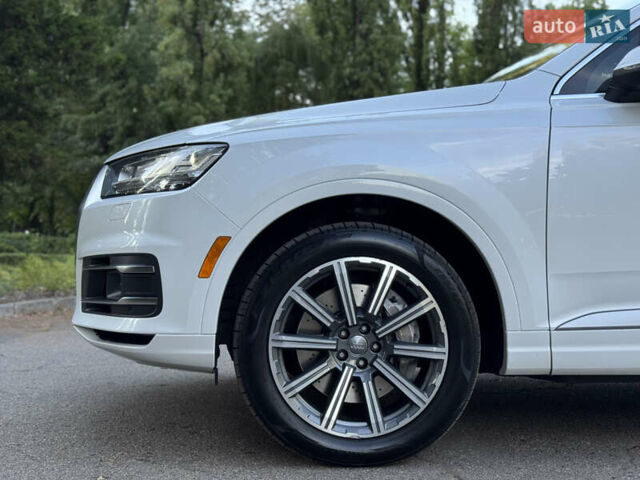 Ауди Ку 7 2016 в Киеве на Automoto.ua Белый Ауди Ку 7, объемом двигателя 3 л и пробегом 231 тыс. км за 29900 $, фото 24 на Automoto.ua