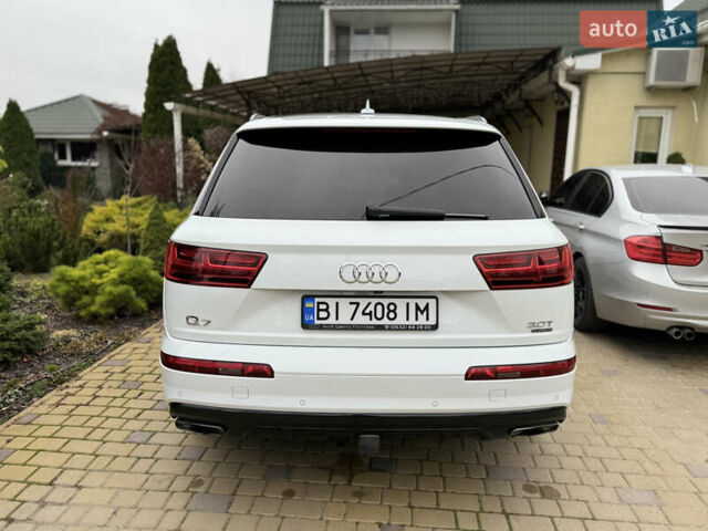 Белый Ауди Ку 7, объемом двигателя 3 л и пробегом 184 тыс. км за 27500 $, фото 4 на Automoto.ua