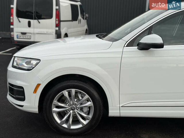 Білий Ауді Ку 7, об'ємом двигуна 3 л та пробігом 194 тис. км за 23700 $, фото 5 на Automoto.ua