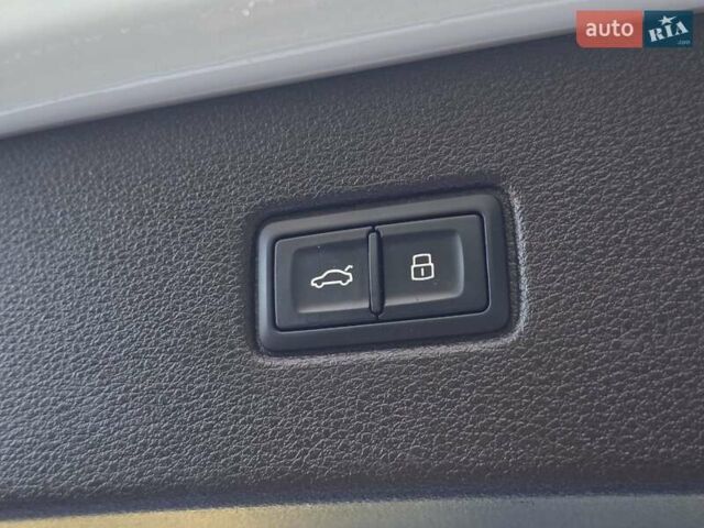 Белый Ауди Ку 7, объемом двигателя 3 л и пробегом 121 тыс. км за 28499 $, фото 42 на Automoto.ua