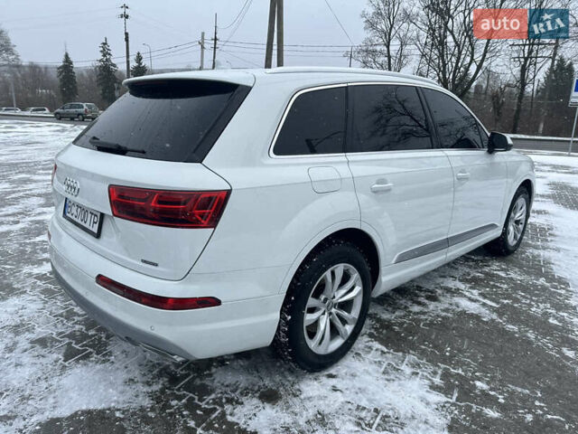 Білий Ауді Ку 7, об'ємом двигуна 2 л та пробігом 134 тис. км за 24500 $, фото 3 на Automoto.ua