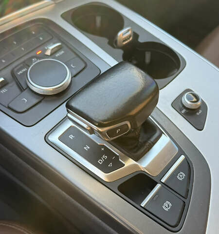 Білий Ауді Ку 7, об'ємом двигуна 2.97 л та пробігом 230 тис. км за 34800 $, фото 14 на Automoto.ua