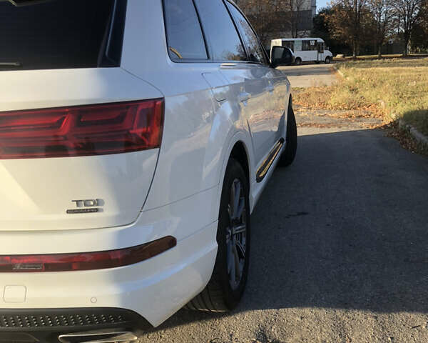 Білий Ауді Ку 7, об'ємом двигуна 2.97 л та пробігом 84 тис. км за 44000 $, фото 10 на Automoto.ua