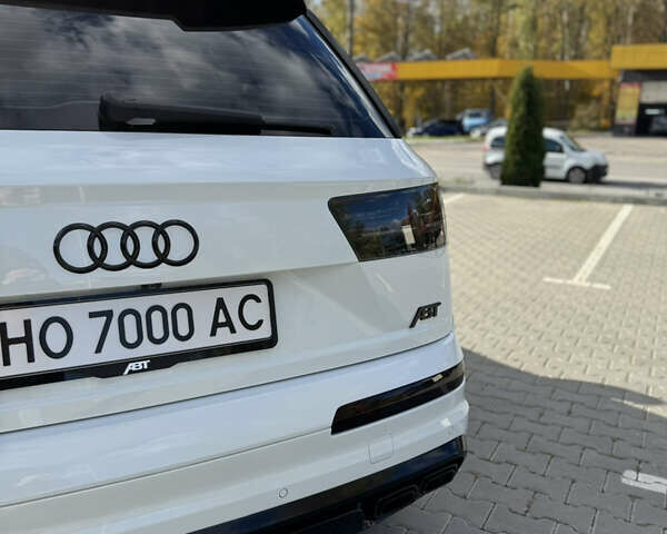 Белый Ауди Ку 7, объемом двигателя 2.97 л и пробегом 208 тыс. км за 48000 $, фото 17 на Automoto.ua
