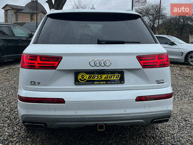 Білий Ауді Ку 7, об'ємом двигуна 3 л та пробігом 219 тис. км за 26999 $, фото 6 на Automoto.ua