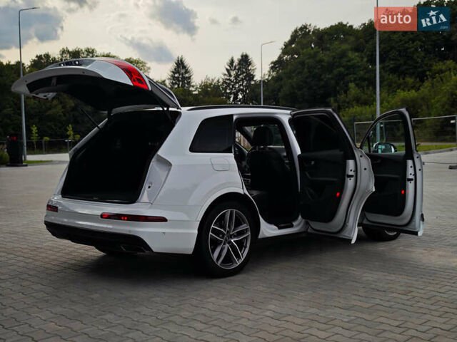 Белый Ауди Ку 7, объемом двигателя 3 л и пробегом 161 тыс. км за 47000 $, фото 95 на Automoto.ua