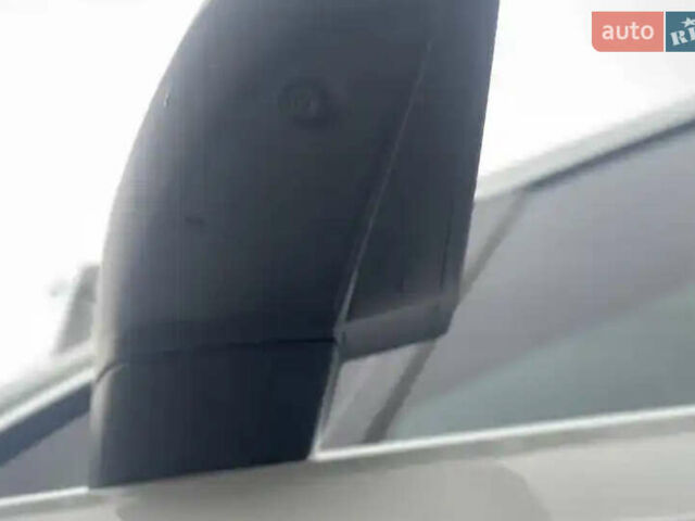 Білий Ауді Ку 7, об'ємом двигуна 3 л та пробігом 153 тис. км за 27500 $, фото 5 на Automoto.ua