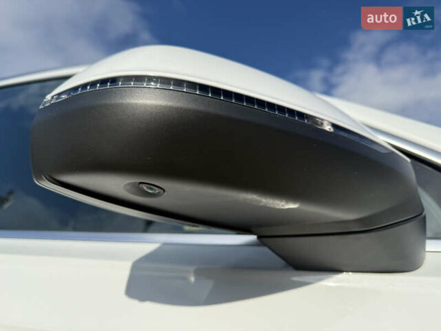 Ауді Ку 7 2017 у Львові на Automoto.ua Білий Ауді Ку 7, об'ємом двигуна 3 л та пробігом 159 тис. км за 23950 $, фото 32 на Automoto.ua