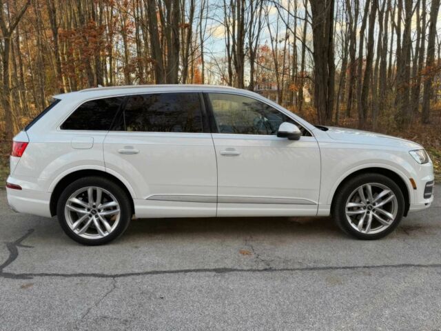 Білий Ауді Ку 7, об'ємом двигуна 3 л та пробігом 65 тис. км за 16500 $, фото 3 на Automoto.ua