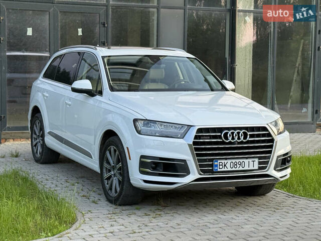 Белый Ауди Ку 7, объемом двигателя 3 л и пробегом 126 тыс. км за 27700 $, фото 5 на Automoto.ua