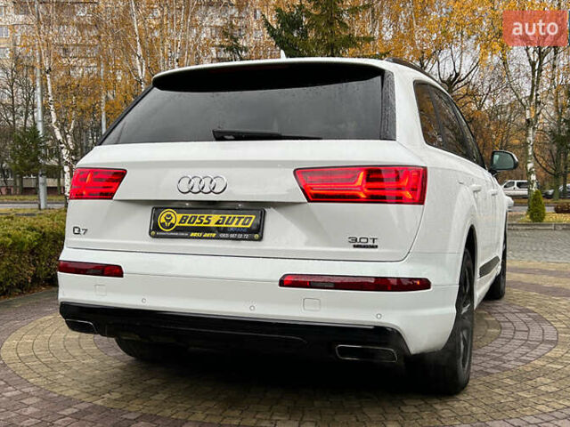Білий Ауді Ку 7, об'ємом двигуна 3 л та пробігом 137 тис. км за 28800 $, фото 6 на Automoto.ua