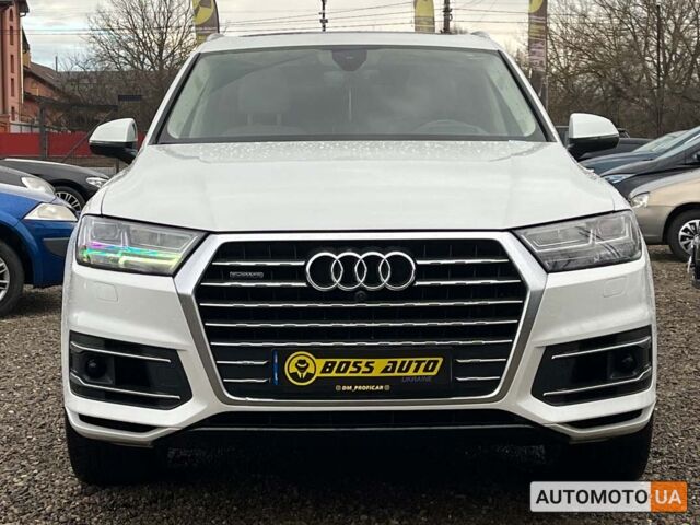 Белый Ауди Ку 7, объемом двигателя 3 л и пробегом 176 тыс. км за 29200 $, фото 1 на Automoto.ua