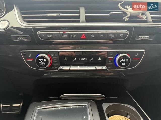 Белый Ауди Ку 7, объемом двигателя 2.97 л и пробегом 175 тыс. км за 47300 $, фото 60 на Automoto.ua