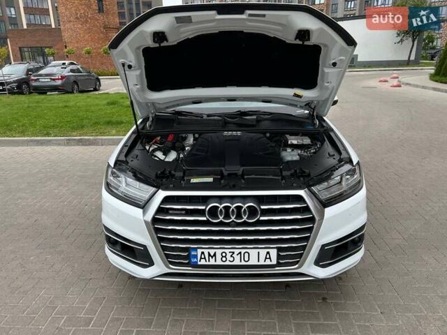 Белый Ауди Ку 7, объемом двигателя 3 л и пробегом 115 тыс. км за 32999 $, фото 44 на Automoto.ua