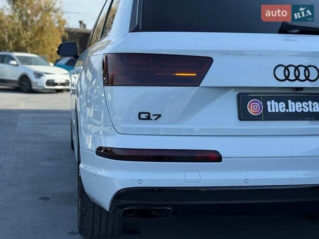 Ауді Ку 7 2017 у Рівному на Automoto.ua Білий Ауді Ку 7, об'ємом двигуна 3 л та пробігом 149 тис. км за 31000 $, фото 24 на Automoto.ua