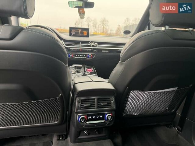 Белый Ауди Ку 7, объемом двигателя 2.97 л и пробегом 175 тыс. км за 47300 $, фото 30 на Automoto.ua