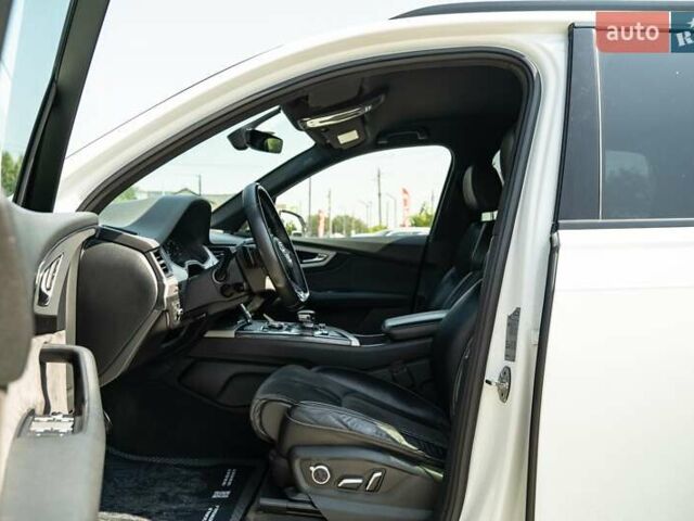 Білий Ауді Ку 7, об'ємом двигуна 2.97 л та пробігом 249 тис. км за 37500 $, фото 12 на Automoto.ua