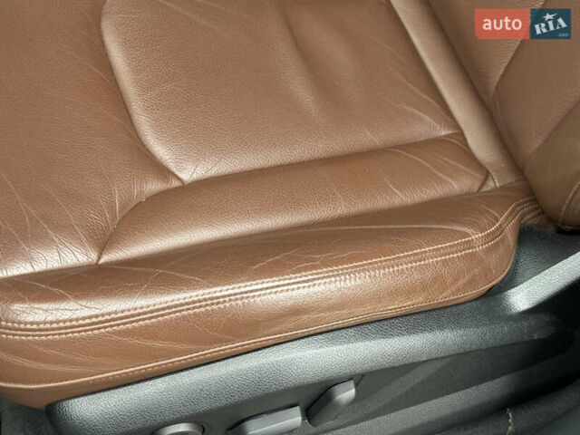 Білий Ауді Ку 7, об'ємом двигуна 3 л та пробігом 171 тис. км за 25000 $, фото 45 на Automoto.ua