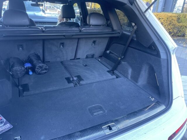 Ауди Ку 7 2017 в Киеве на Automoto.ua Белый Ауди Ку 7, объемом двигателя 3 л и пробегом 156 тыс. км за 28100 $, фото 14 на Automoto.ua