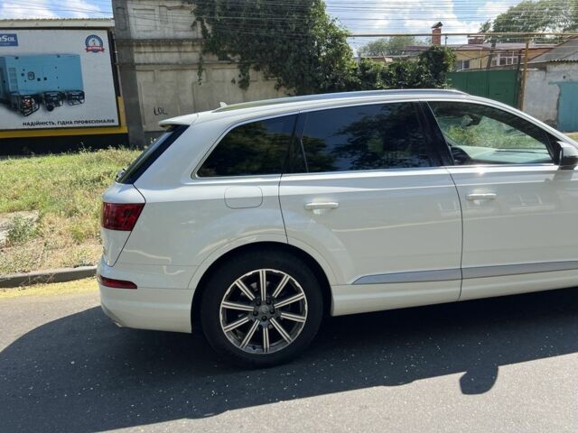 Белый Ауди Ку 7, объемом двигателя 3 л и пробегом 245 тыс. км за 33500 $, фото 3 на Automoto.ua