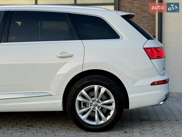 Білий Ауді Ку 7, об'ємом двигуна 3 л та пробігом 142 тис. км за 24500 $, фото 31 на Automoto.ua