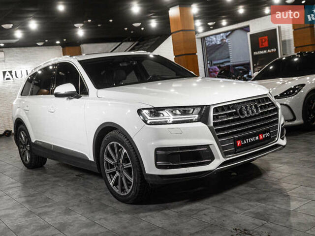 Білий Ауді Ку 7, об'ємом двигуна 2.97 л та пробігом 84 тис. км за 45900 $, фото 6 на Automoto.ua