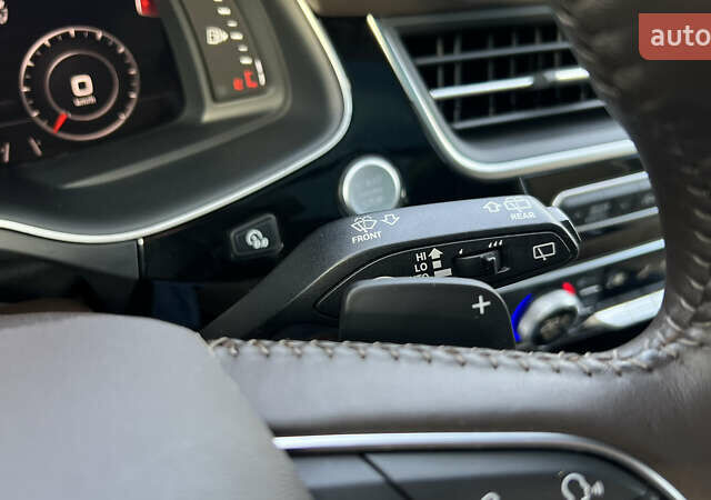 Білий Ауді Ку 7, об'ємом двигуна 3 л та пробігом 167 тис. км за 23500 $, фото 26 на Automoto.ua