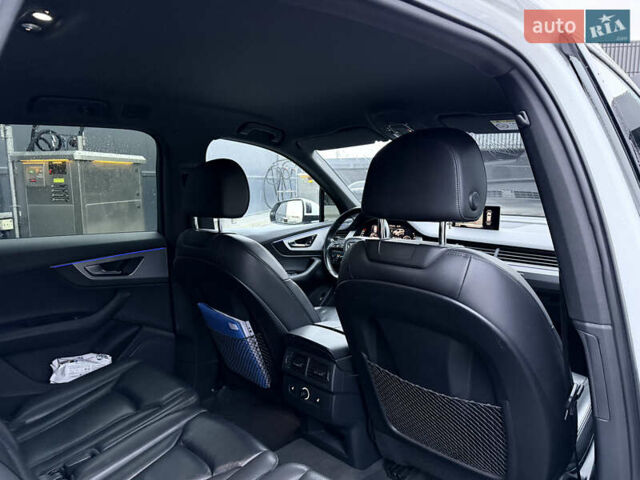 Белый Ауди Ку 7, объемом двигателя 2.97 л и пробегом 190 тыс. км за 36999 $, фото 8 на Automoto.ua