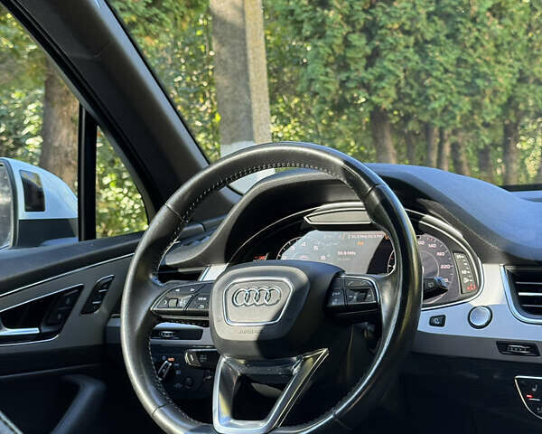 Білий Ауді Ку 7, об'ємом двигуна 1.98 л та пробігом 134 тис. км за 26900 $, фото 7 на Automoto.ua