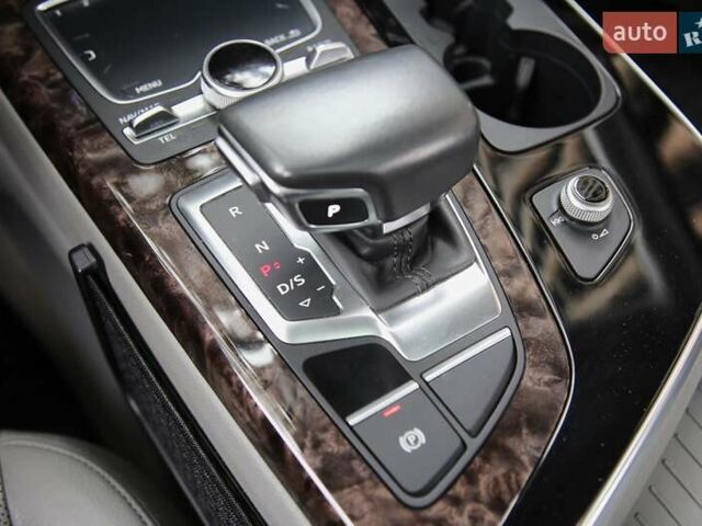 Белый Ауди Ку 7, объемом двигателя 3 л и пробегом 137 тыс. км за 37000 $, фото 20 на Automoto.ua