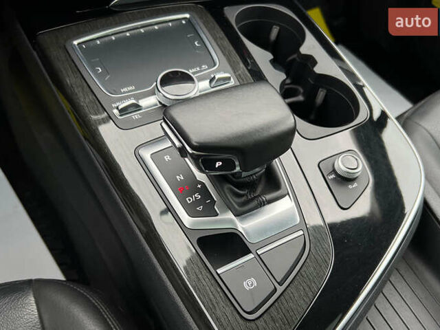 Білий Ауді Ку 7, об'ємом двигуна 3 л та пробігом 137 тис. км за 28800 $, фото 17 на Automoto.ua