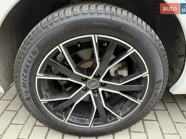 Білий Ауді Ку 7, об'ємом двигуна 3 л та пробігом 242 тис. км за 24900 $, фото 24 на Automoto.ua