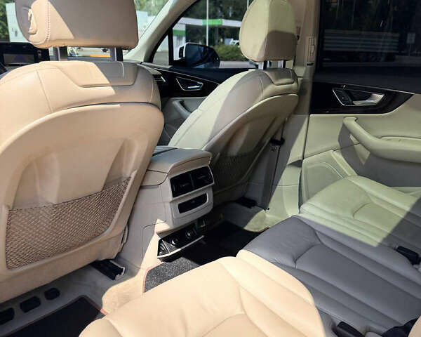 Білий Ауді Ку 7, об'ємом двигуна 3 л та пробігом 157 тис. км за 28500 $, фото 20 на Automoto.ua
