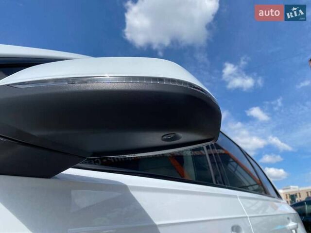 Белый Ауди Ку 7, объемом двигателя 3 л и пробегом 113 тыс. км за 34500 $, фото 5 на Automoto.ua