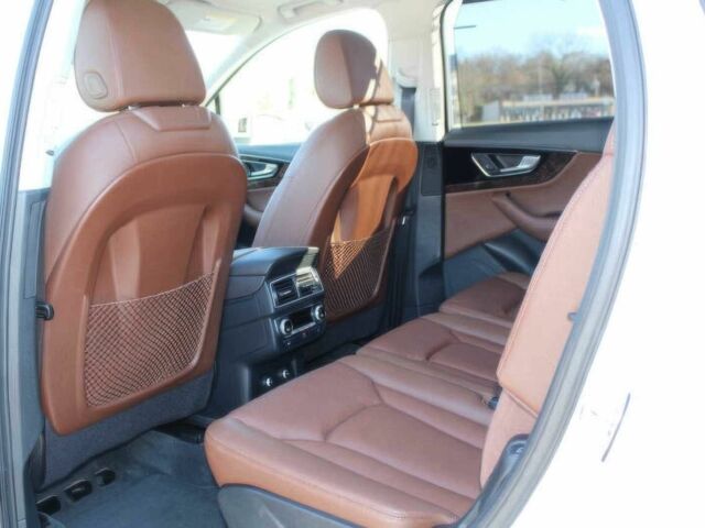 Білий Ауді Ку 7, об'ємом двигуна 3 л та пробігом 70 тис. км за 9000 $, фото 11 на Automoto.ua