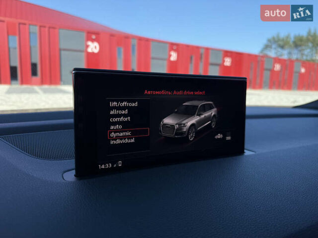 Білий Ауді Ку 7, об'ємом двигуна 3 л та пробігом 164 тис. км за 32300 $, фото 20 на Automoto.ua