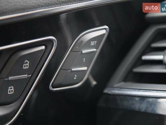 Белый Ауди Ку 7, объемом двигателя 3 л и пробегом 137 тыс. км за 37000 $, фото 25 на Automoto.ua