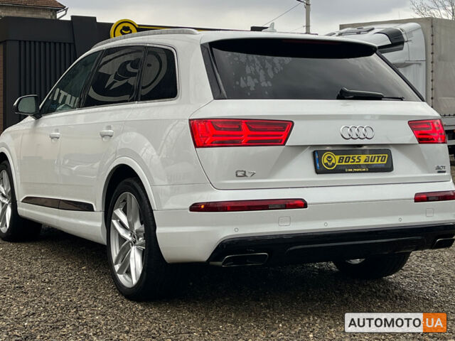 Белый Ауди Ку 7, объемом двигателя 3 л и пробегом 176 тыс. км за 29200 $, фото 3 на Automoto.ua