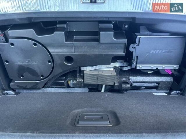 Ауди Ку 7 2017 в Киеве на Automoto.ua Белый Ауди Ку 7, объемом двигателя 3 л и пробегом 156 тыс. км за 28100 $, фото 15 на Automoto.ua