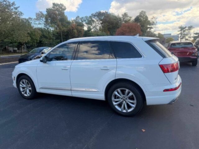 Белый Ауди Ку 7, объемом двигателя 2 л и пробегом 59 тыс. км за 17000 $, фото 3 на Automoto.ua