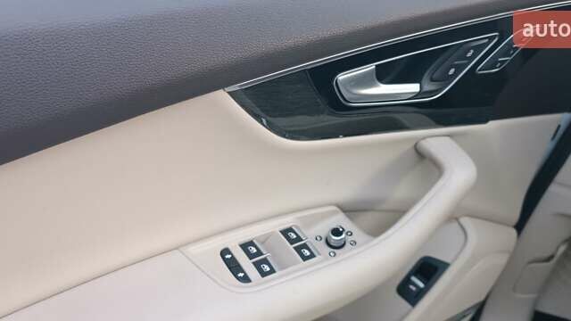 Белый Ауди Ку 7, объемом двигателя 3 л и пробегом 242 тыс. км за 25900 $, фото 13 на Automoto.ua