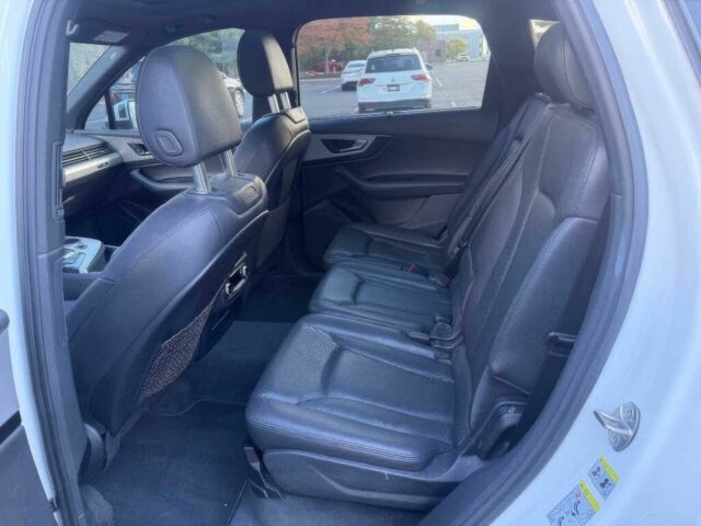 Белый Ауди Ку 7, объемом двигателя 2 л и пробегом 59 тыс. км за 17000 $, фото 16 на Automoto.ua